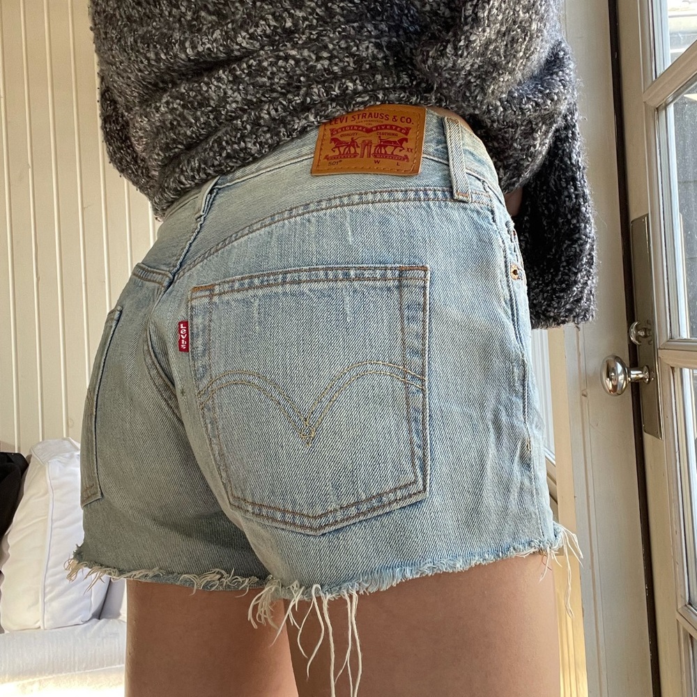 Vintage Levi’s denim shorts
